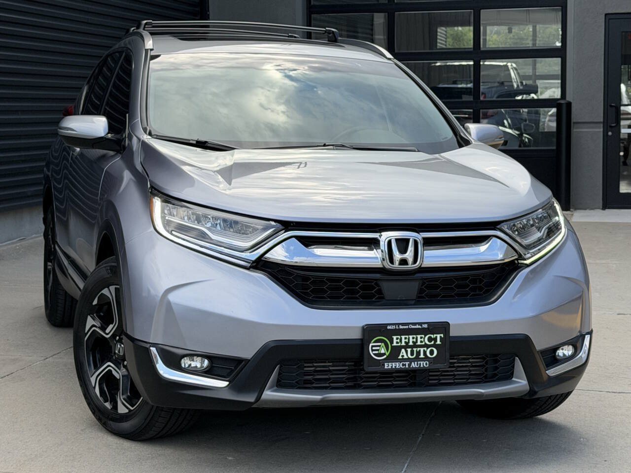 Used 2019 Honda CR-V Touring image 5