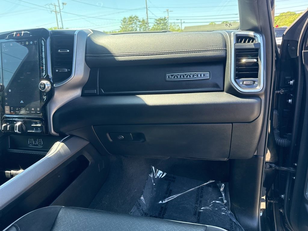 Used 2023 RAM 1500 Laramie AWD/4WD image 30