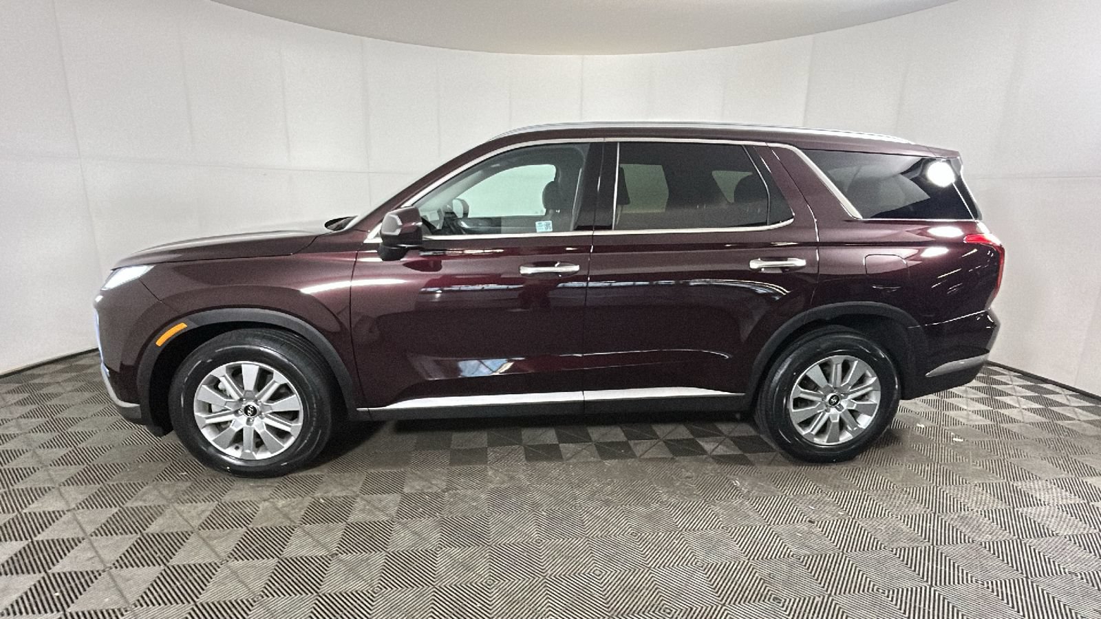 Used 2025 Hyundai Palisade SEL AWD/4WD image 6