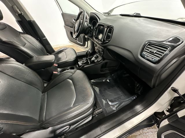 Used 2019 Jeep Compass Limited image 21