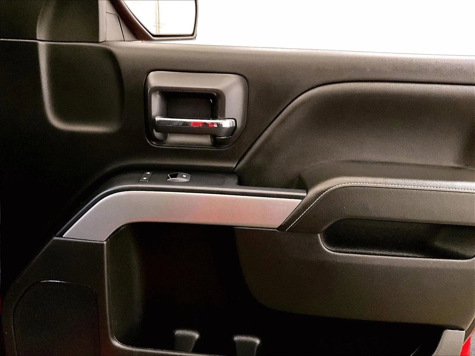 Used 2019 Chevrolet Silverado 1500 LT w/ All Star Edition image 23