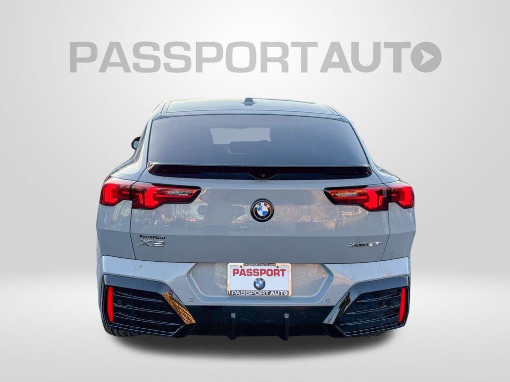 New 2026 BMW X2 xDrive28i image 4