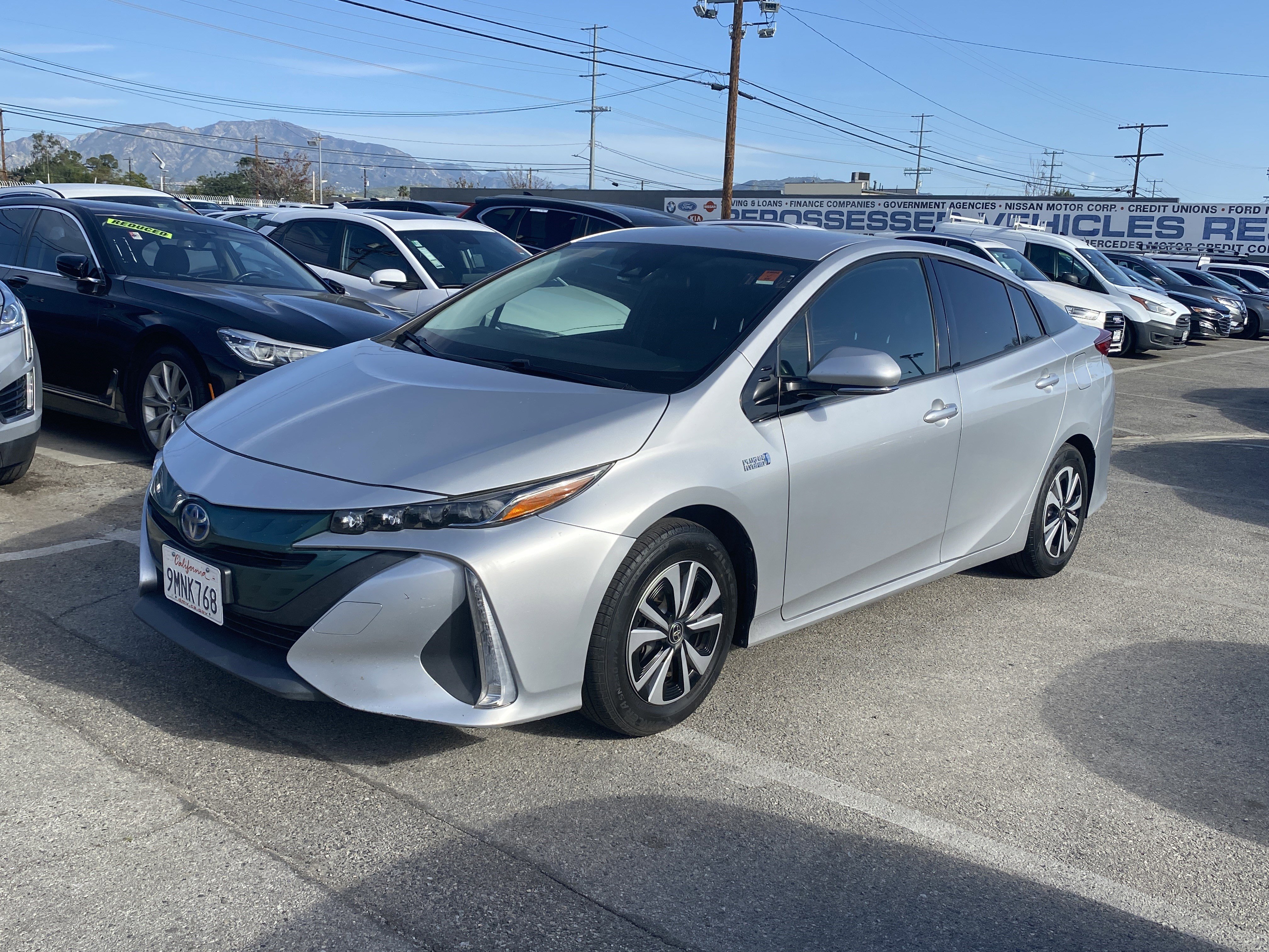 Used 2017 Toyota Prius Prime Premium w/ Carpet Mat Package image 2