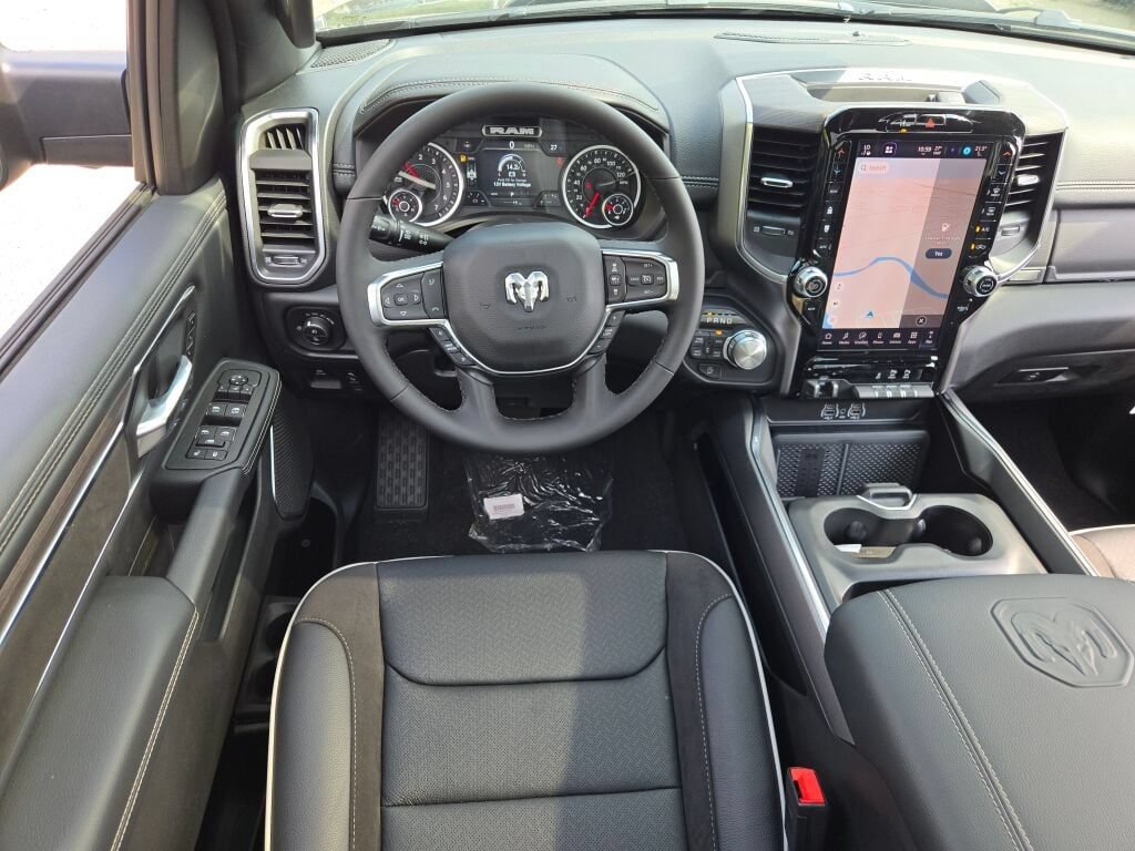 New 2027 RAM 1500 Laramie w/ Night Edition AWD/4WD image 19