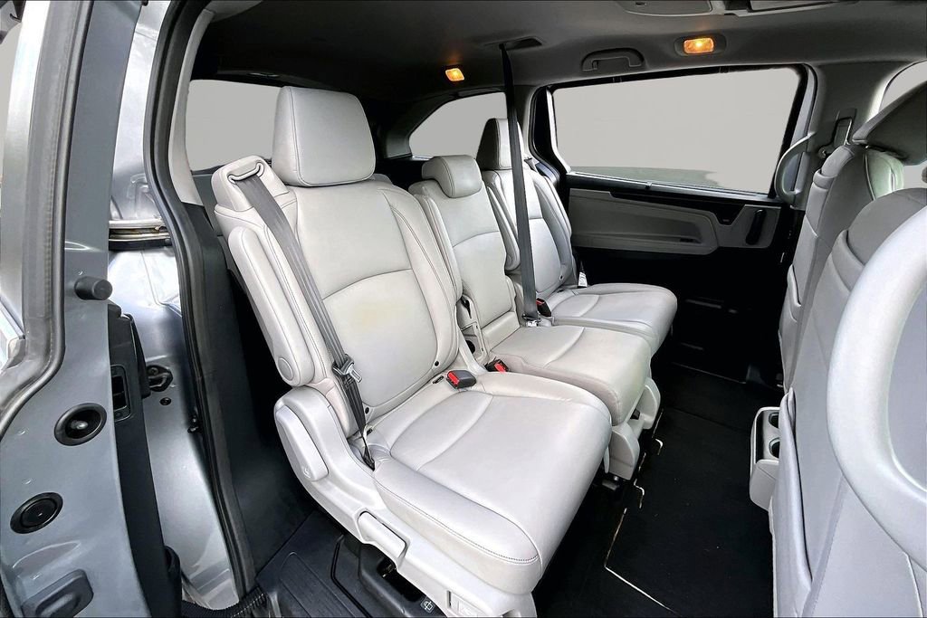 Used 2023 Honda Odyssey Touring image 19