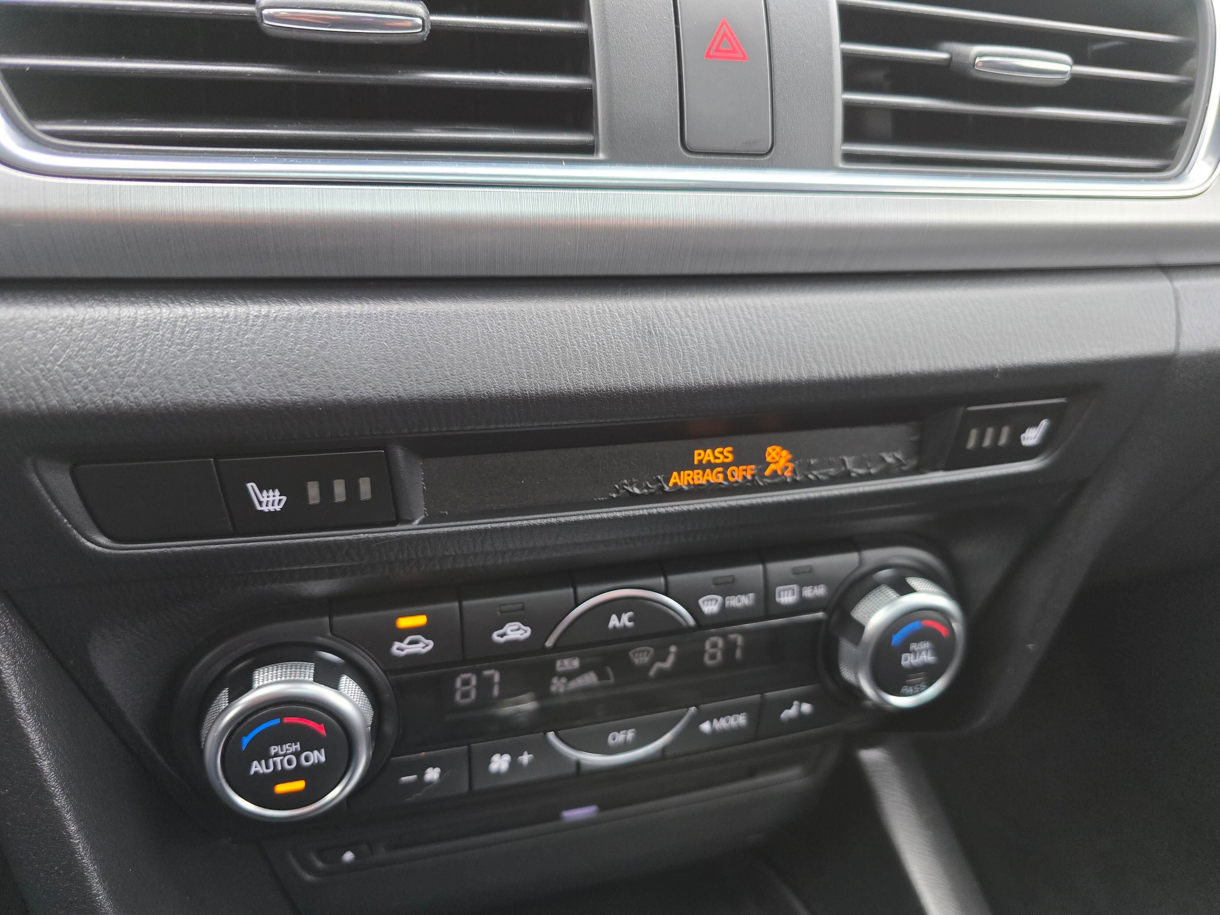 Used 2016 MAZDA MAZDA3 s Touring image 16