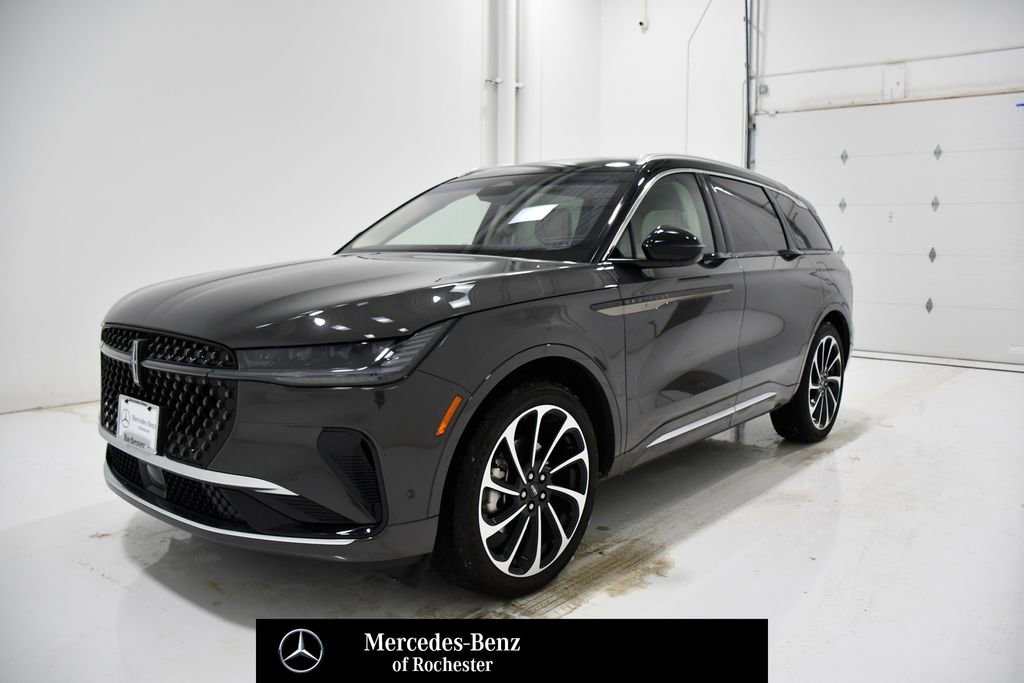 Used 2024 Lincoln Nautilus Black Label image 1