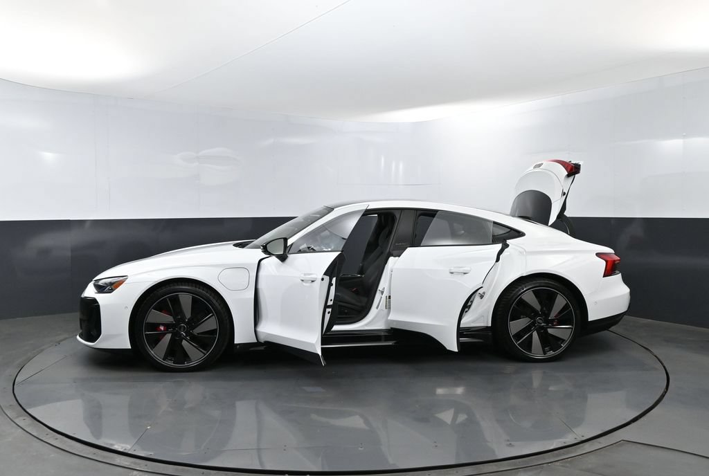 New 2026 Audi S e-tron GT Prestige AWD/4WD image 30