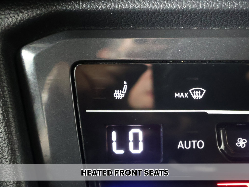 Used 2023 Volkswagen Tiguan SE AWD/4WD image 6