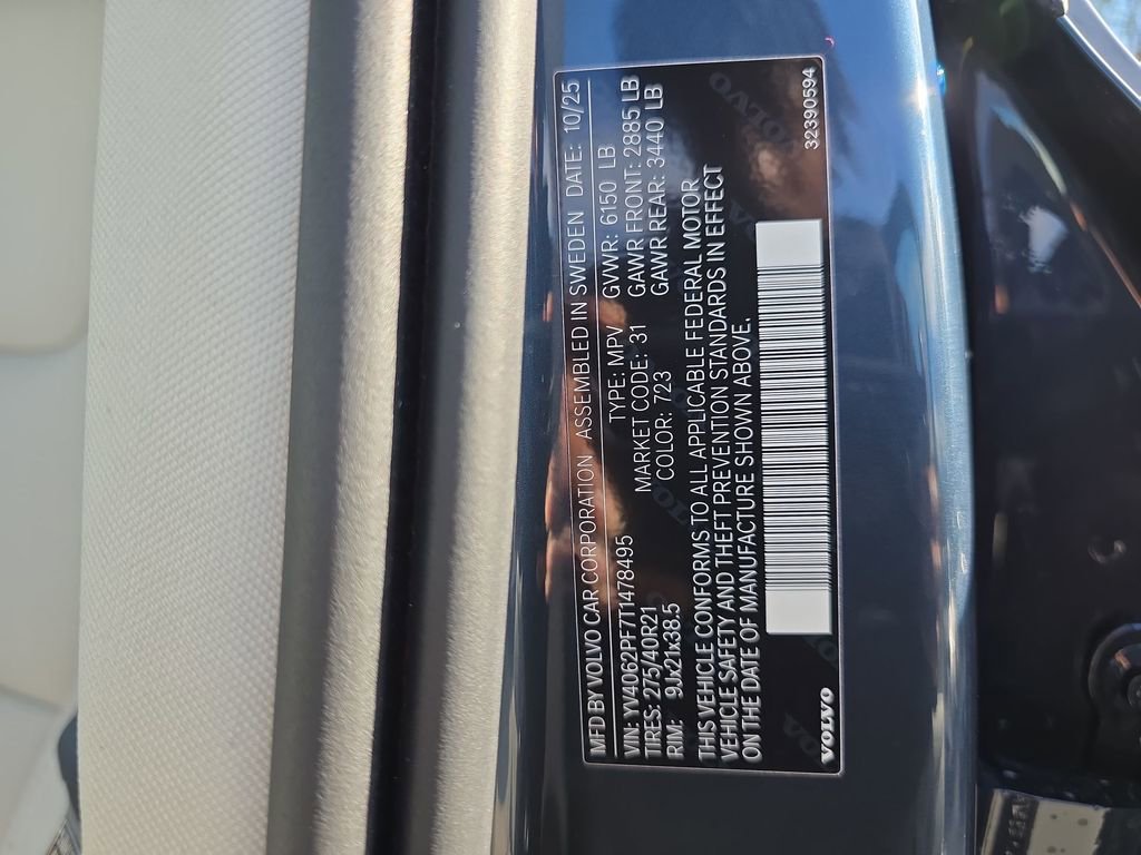 New 2026 Volvo XC90 B6 Ultra w/ Protection Package image 48