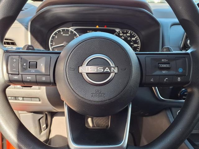 Used 2023 Nissan Rogue SV FWD image 28
