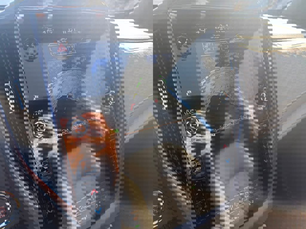 Used 2026 Subaru Forester Limited image 28