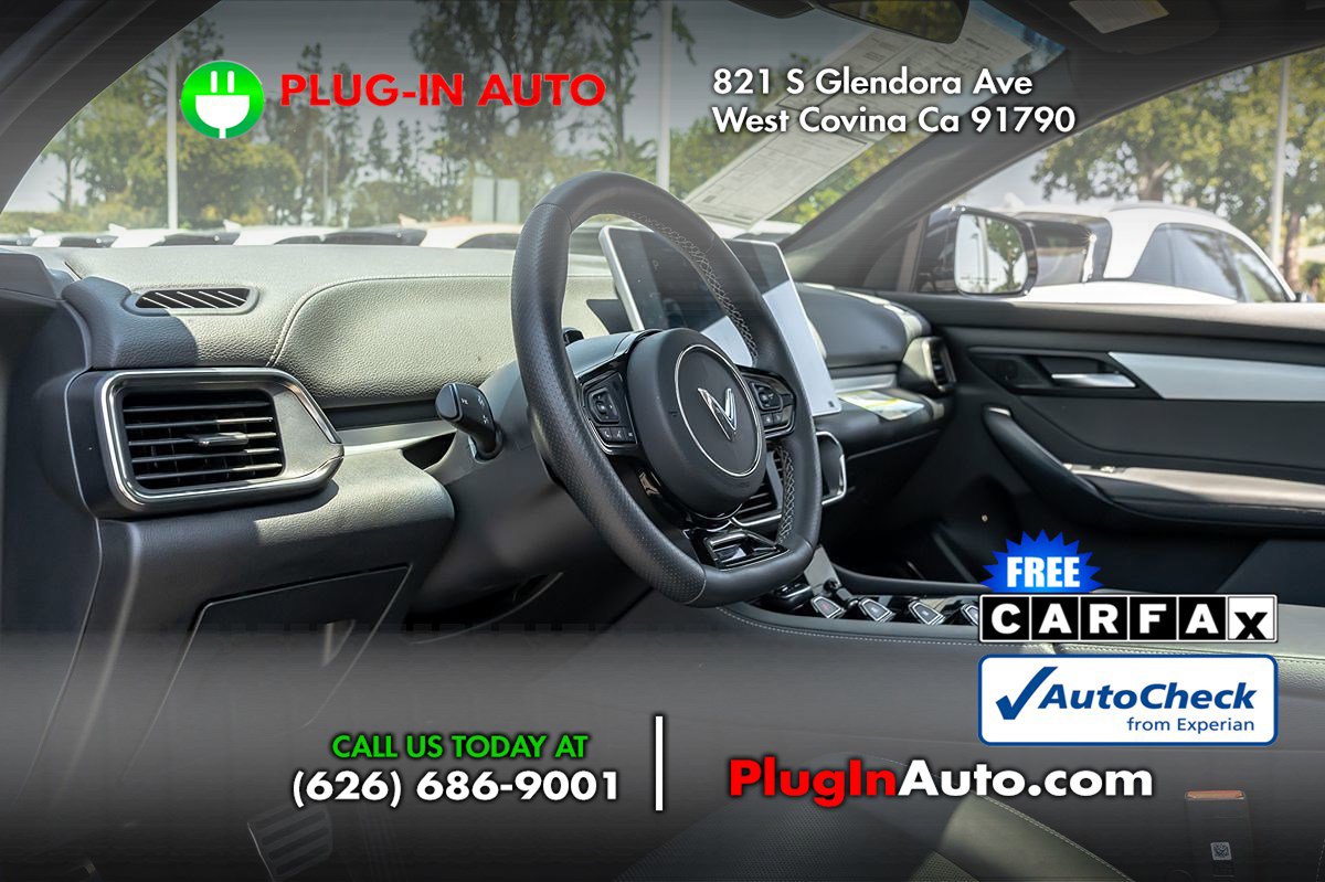 Used 2023 VinFast VF 8 Plus image 5