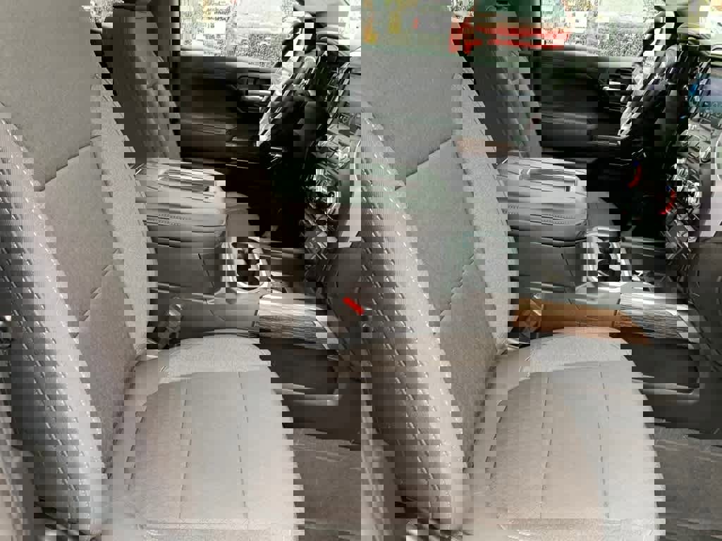 Used 2020 GMC Sierra 1500 Elevation w/ Elevation Value Package AWD/4WD image 21