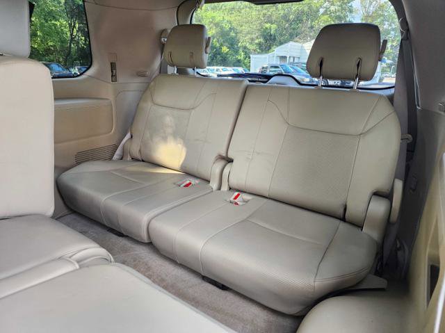 Used 2010 Lexus LX 570 4WD image 14