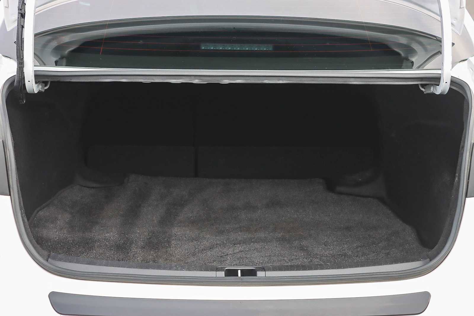 Used 2022 Toyota Corolla SE w/ Carpet Mat Package (TMS) image 24