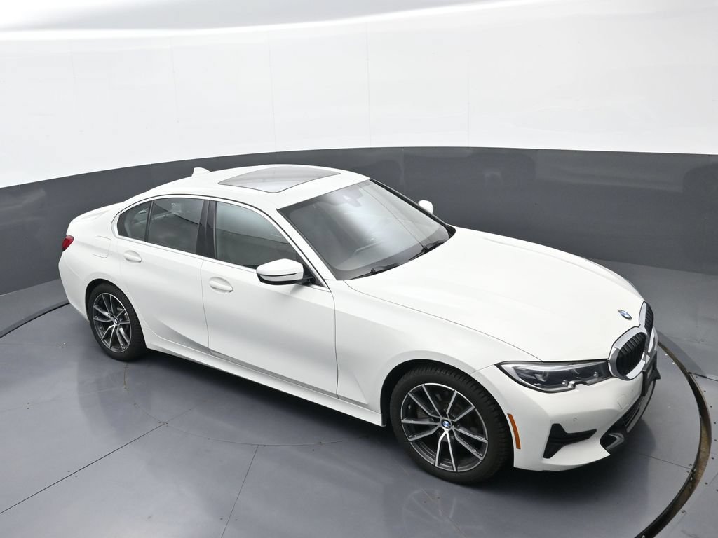 Used 2021 BMW 330i xDrive Sedan w/ Driving Assistance Package AWD/4WD image 29