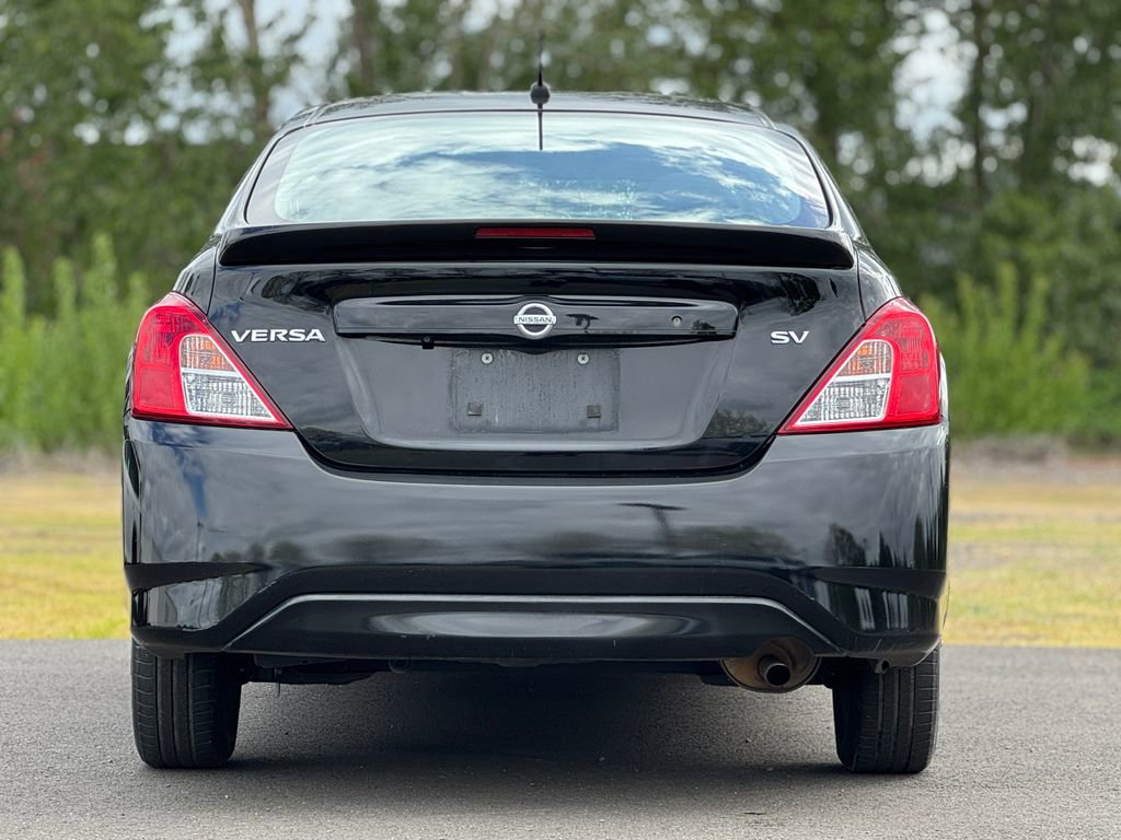 Used 2019 Nissan Versa SV FWD image 6