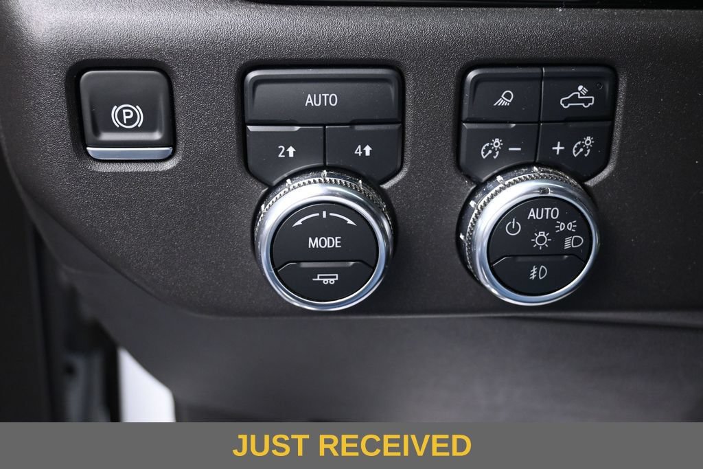 Used 2025 GMC Sierra 1500 SLT w/ SLT Premium Package AWD/4WD image 23