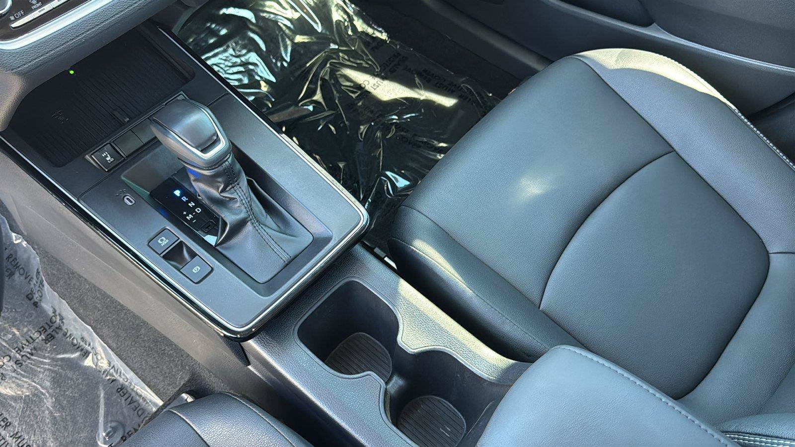 Used 2026 Toyota Corolla Cross XLE w/ Convenience Package FWD image 24