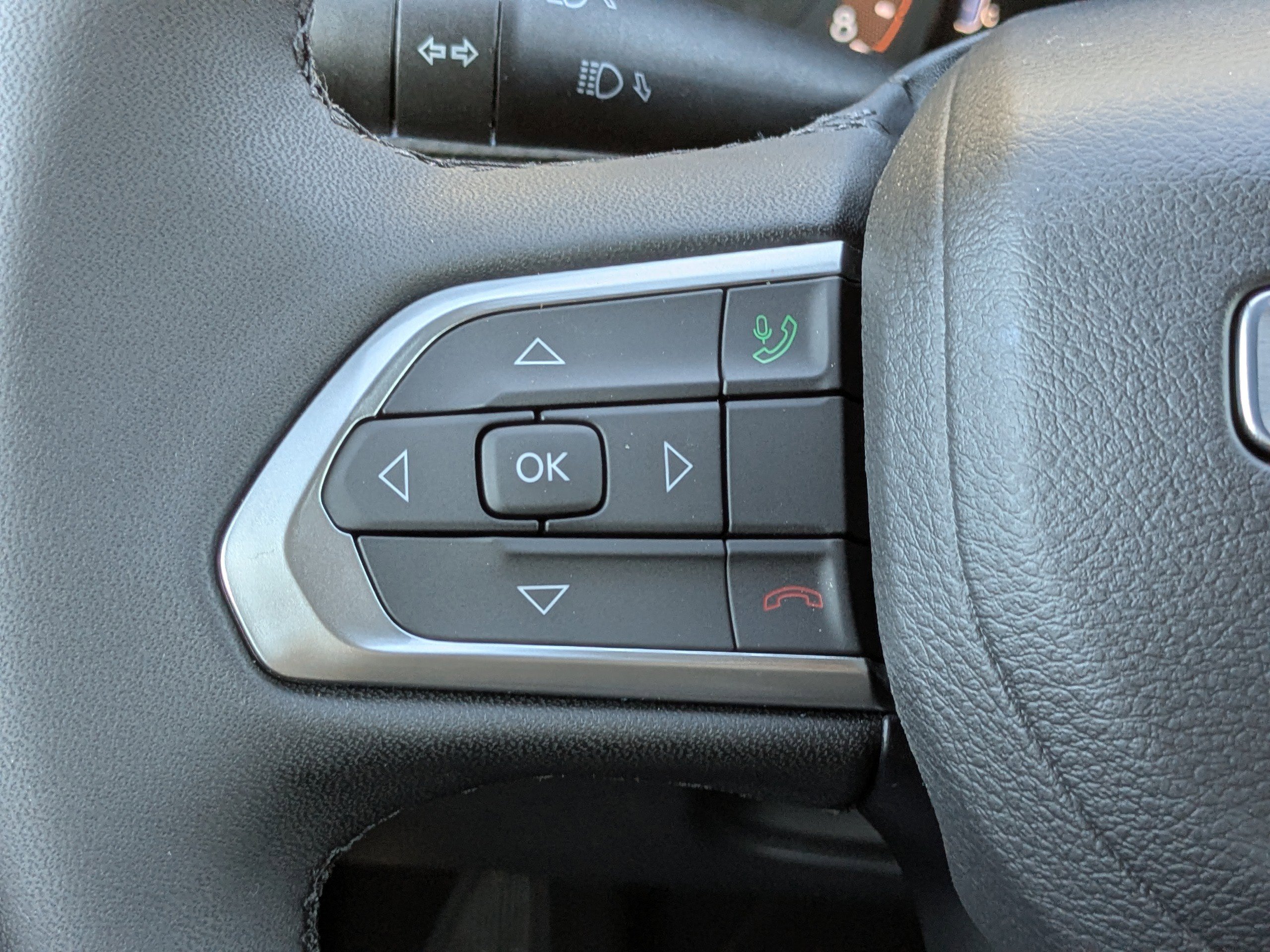 New 2026 Jeep Compass Latitude image 23