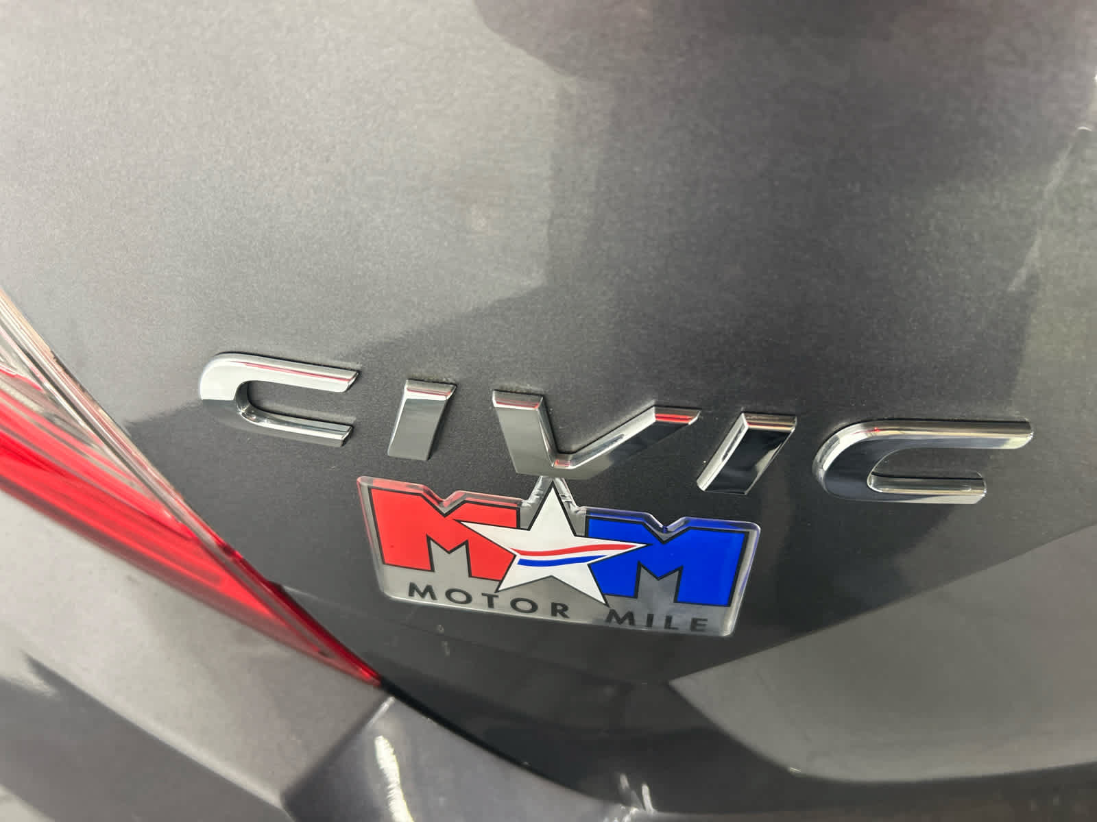 Used 2018 Honda Civic EX image 11