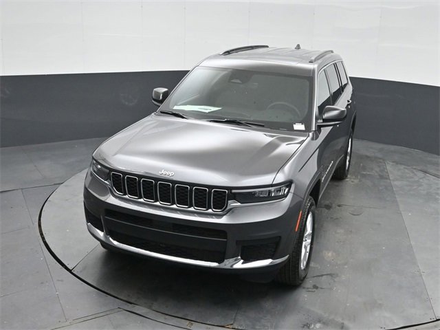 New 2025 Jeep Grand Cherokee L Laredo image 37