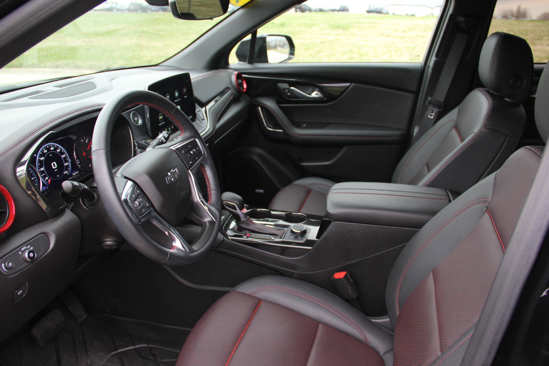 Certified 2023 Chevrolet Blazer RS w/ Driver Confidence II Package image 17