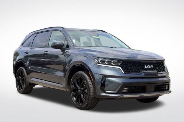 Used 2023 Kia Sorento SX AWD/4WD image 1