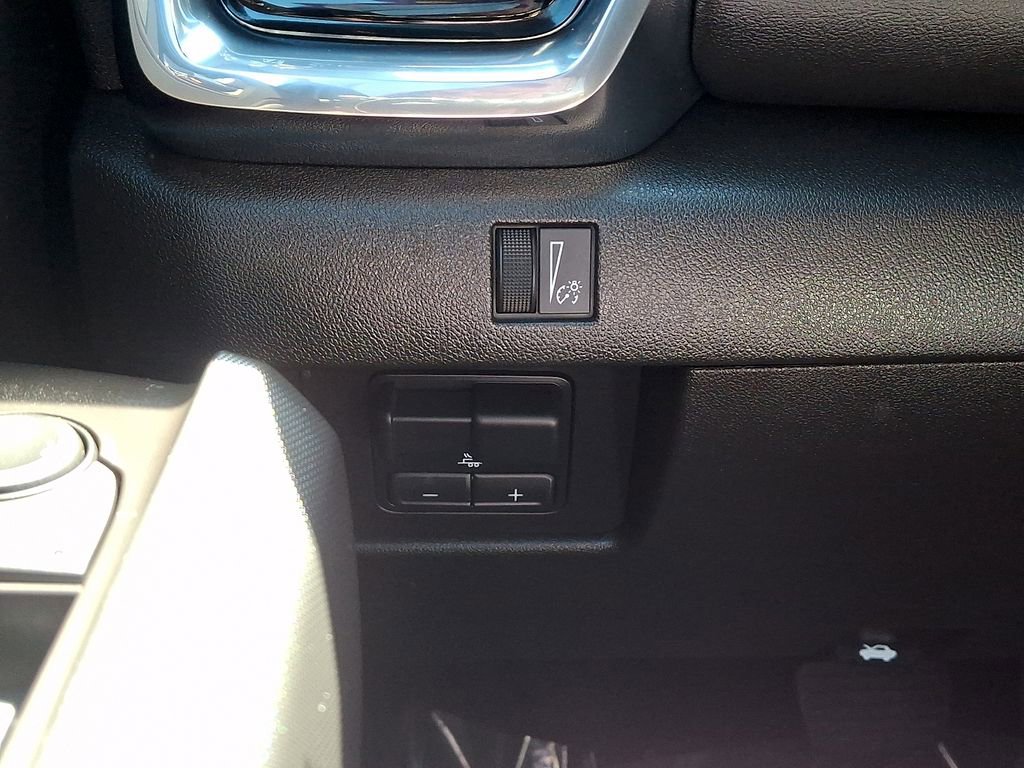 Used 2023 GMC Canyon Elevation w/ Convenience Package image 23