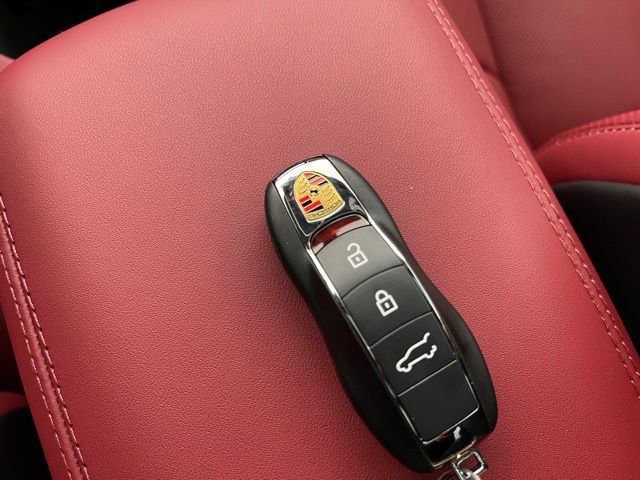 New 2026 Porsche Macan S image 43