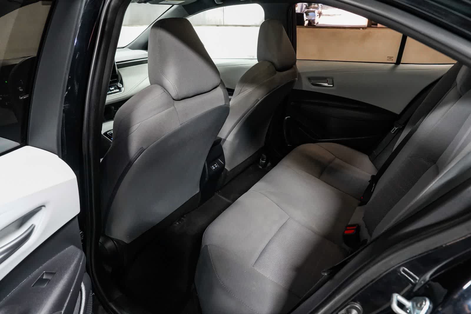 Certified 2024 Toyota Corolla SE FWD image 19