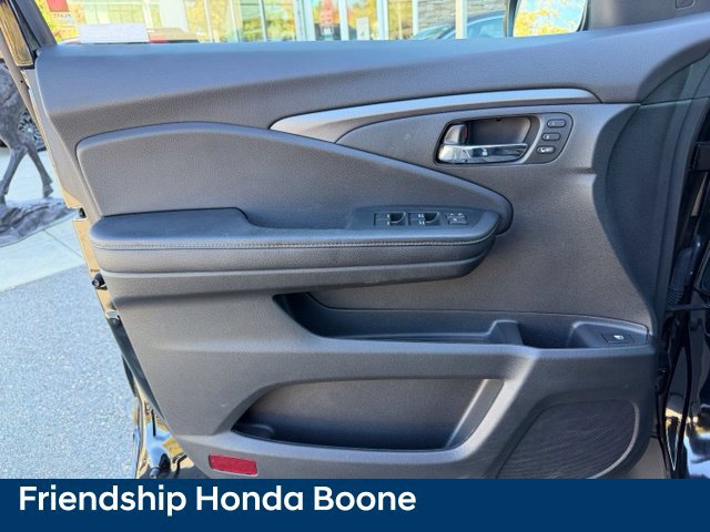 Used 2023 Honda Ridgeline RTL image 13