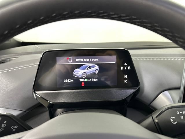 Used 2024 Volkswagen ID.4 Pro image 17