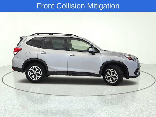 Used 2023 Subaru Forester Premium AWD/4WD image 7