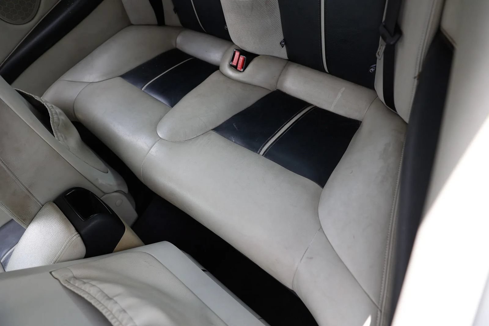 Used 2004 Saab 9-3 Aero FWD image 19