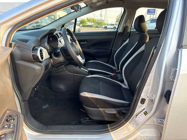 Used 2021 Nissan Versa SV FWD image 16