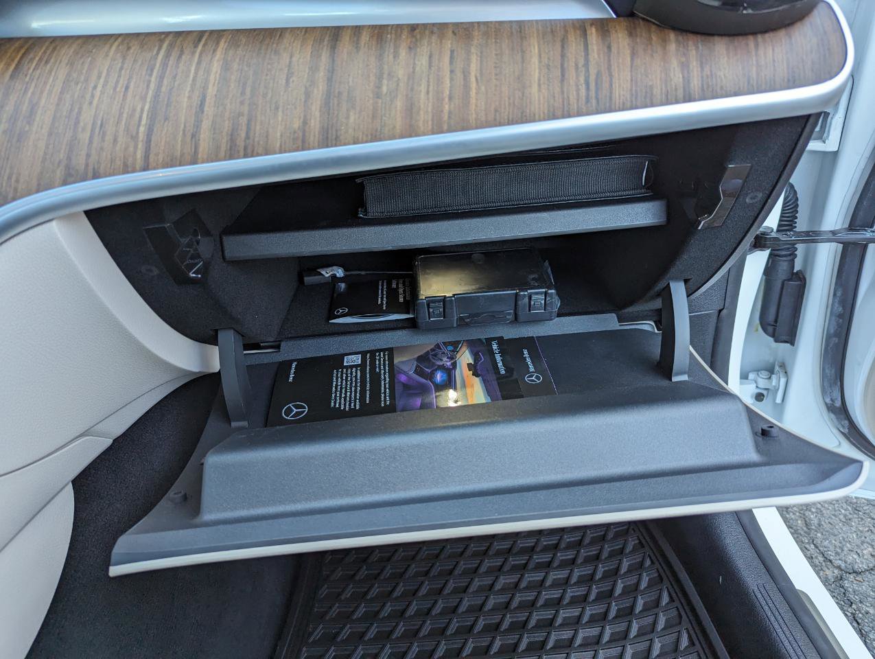 Used 2024 Mercedes-Benz C 300 4MATIC Sedan image 35