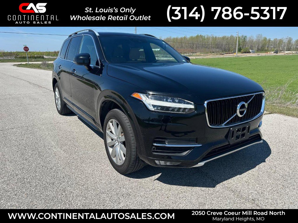 Used 2018 Volvo XC90 T6 Momentum w/ Momentum Plus Package AWD/4WD image 1