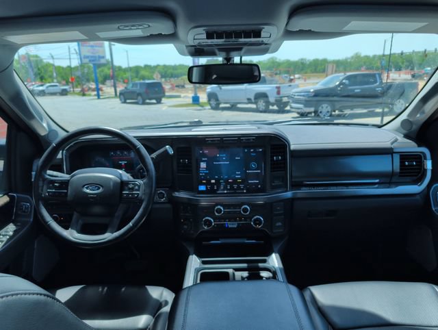 Used 2024 Ford F250 Lariat w/ Sport Appearance Package AWD/4WD image 17