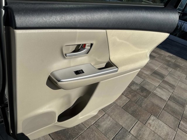 Used 2013 Toyota Prius V Three image 22