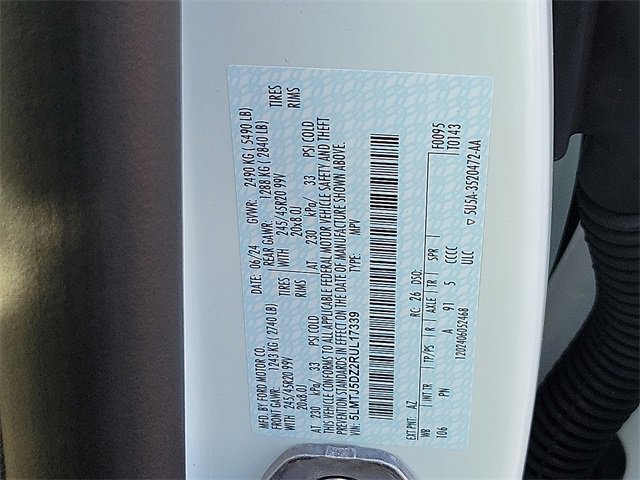 New 2024 Lincoln Corsair Grand Touring w/ Equipment Group 301A image 10