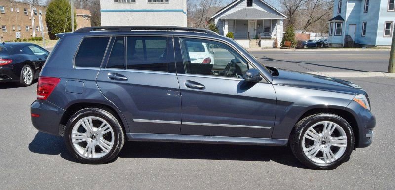 Used 2015 Mercedes-Benz GLK 350 4MATIC image 9