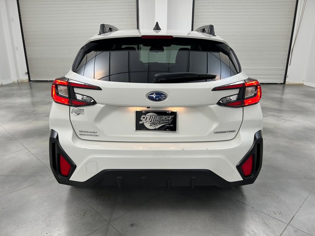 Used 2025 Subaru Crosstrek 2.0i Premium AWD/4WD image 6