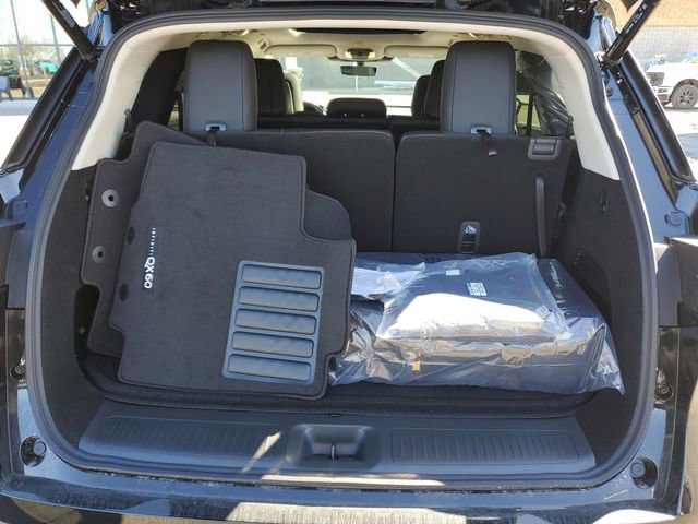 New 2026 INFINITI QX60 Luxe w/ Family Package image 11