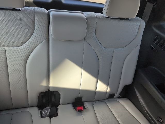 Used 2025 Hyundai Palisade SEL image 15