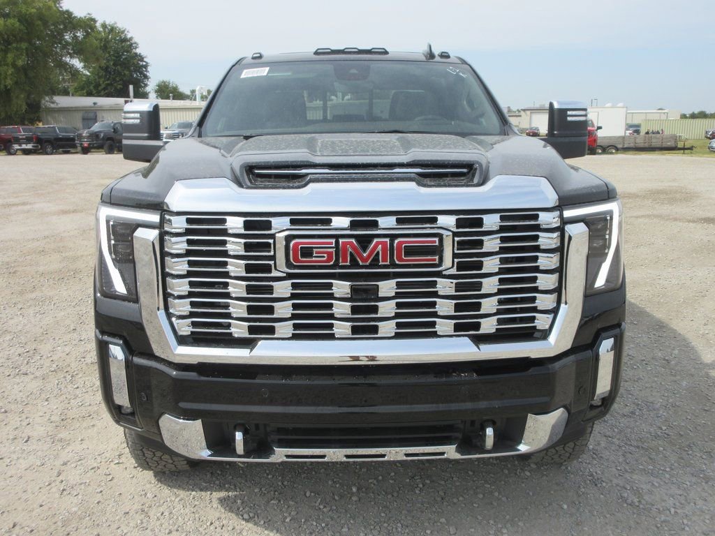 New 2026 GMC Sierra 2500 Denali w/ Denali Reserve Package image 12