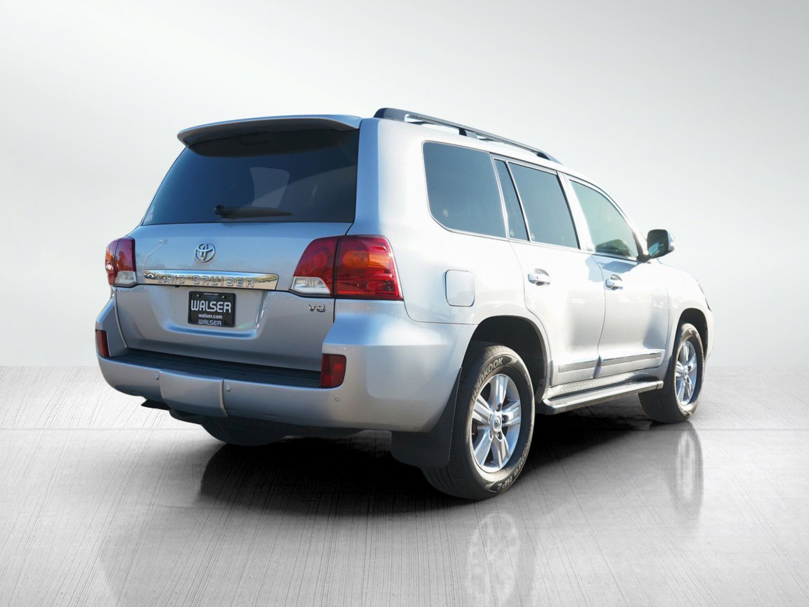 Used 2015 Toyota Land Cruiser AWD/4WD image 7