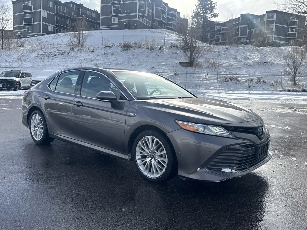 Used 2018 Toyota Camry XLE