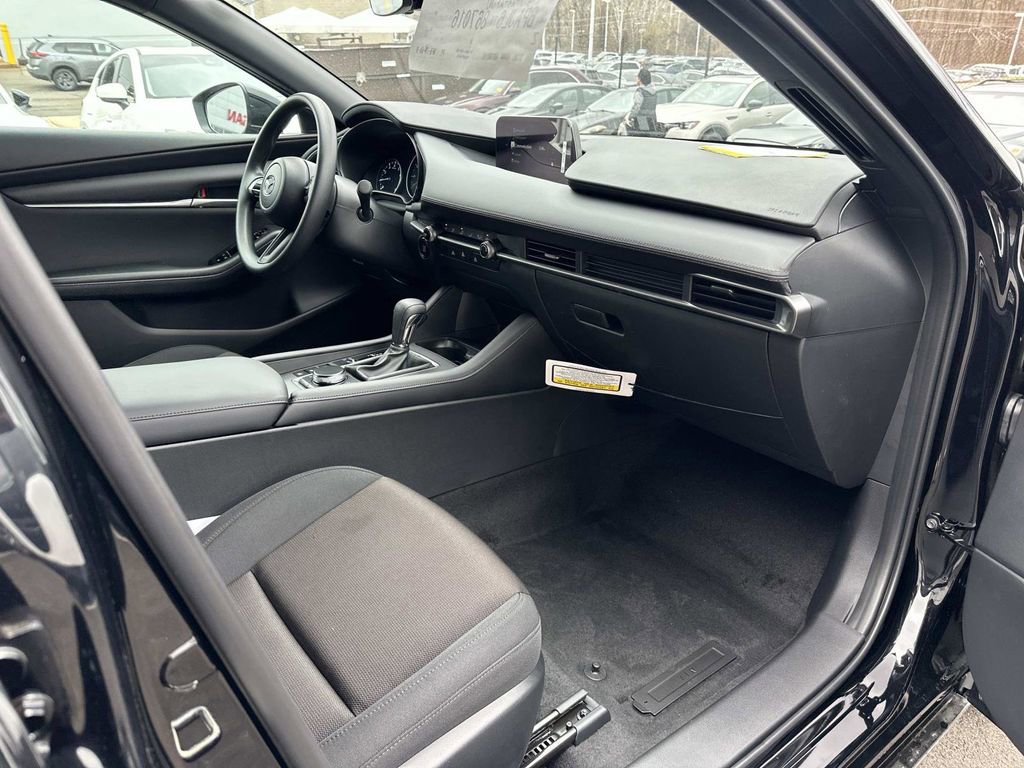New 2026 MAZDA MAZDA3 s FWD image 28